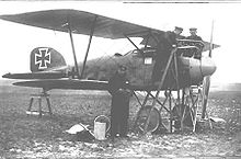 Airplane Picture - Ernst Udet in front of his Albatros D.III (serial D.1941/16)