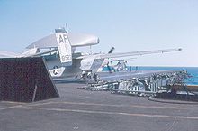 Airplane Picture - E-1B of VAW-121 Det. 42 on the USS Franklin D. Roosevelt in 1970