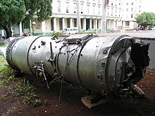 Airplane Picture - Pratt & Whitney J75 turbojet engine from a U-2 shot down (Cuba 1962) on display in museum in Havana