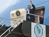 Aircraft Picture - President Obama arrives at Kennedy Space Center in 2010 to present his space policy