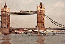 Airplane Picture - Short Sunderland taxiing under Tower Bridge