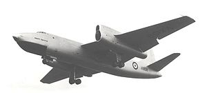 Warbird Picture - Short Sperrin Gyron test bed (lower port engine) at Farnborough September 1955