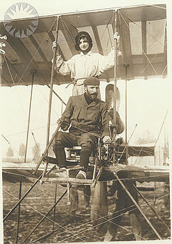Airplane Picture - Henri Farman on September 21, 1913 in France