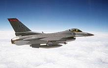 Airplane Picture - An General Dynamics F-16 Fighting Falcon, a US military fixed-wing aircraft