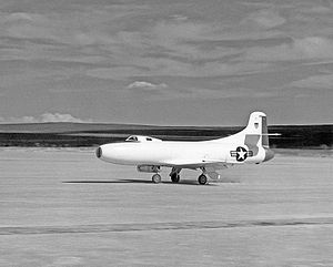 Aircraft Picture - Douglas Skystreak D-558-I