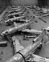 Airplane Picture - Production of the 727