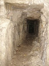 World War 1 Picture - British-dug fighting tunnel in Vimy sector