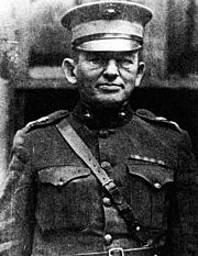 World War 1 Picture - MGen Lejeune at the front in France.