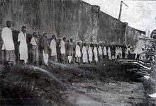 World War 1 Picture - The public executions of convicted mutineers at Outram Road, Singapore, c. March 1915