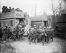 World War 1 Picture - British troops returning for a rest following the Battle of Arras