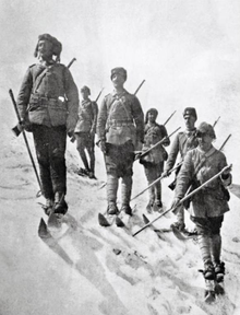 World War 1 Picture - Ottoman 3rd Army winter gear