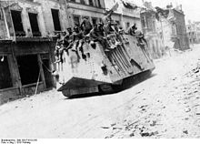 World War 1 Picture - German A7V tank at Roye on 21 March 1918