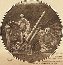 World War 1 Picture - French soldiers operating a compressed-air trench mortar of 86-millimetre calibre