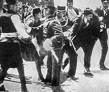 World War 1 Picture - Gavrilo Princip (second from right) being arrested by police