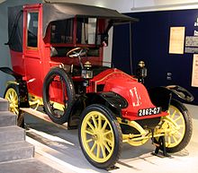 World War 1 Picture - One of the taxi cabs of the Marne.