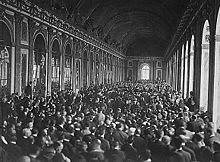 World War 1 Picture - Delegates signing the Treaty of Versailles, ending the First World War and cementing Luxembourg's independence.