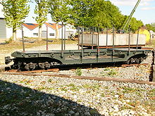 World War 1 Picture - A wagon for transporting artillery shells. A rectangular water tank car is in the background.