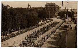 World War 1 Picture - German troops entering Riga on 3 September 1917