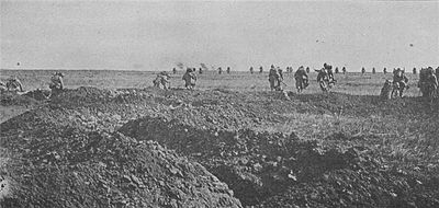 World War 1 Picture - French charge on the Chemin des Dames