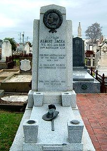 World War 1 Picture - The grave of Albert Jacka, VC, in St Kilda cemetery, Melbourne.