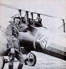 Airplane Picture - Rickenbacker with his Nieuport 28 - note offset guns