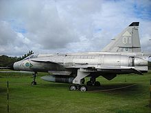 Airplane Picture - A Viggen at the Swedish air force museum.