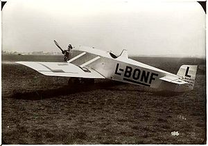 Avia BH-9