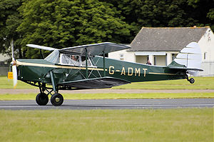 Warbird Picture - 1936 de Havilland DH87B Hornet Moth