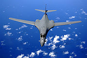 Airplane Pictures - A B-1B flying over the Pacific