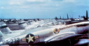 Airplane Pictures - Strategic Air Command 8th Air Force North American F-82E 'Twin Mustangs' of the 27th Fighter Wing on the flight line of Kearney Air Force Base, Nebraska, 1948. Serials 46-322 and 46-332 are identifiable. Note buzz number near tail