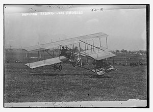 Warbird Picture - Louis Paulhan in his Farman III at Dominguez Field, Los Angeles 1910