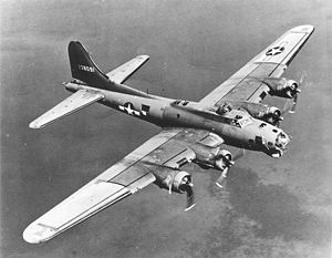 Living Warbirds: Boeing B-17 Flying Fortress