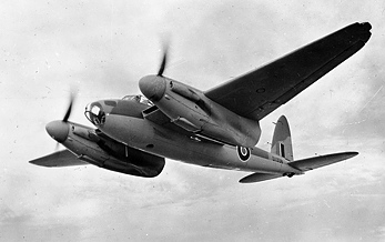 Airplane Pictures - Living Warbirds: de Havilland Mosquito